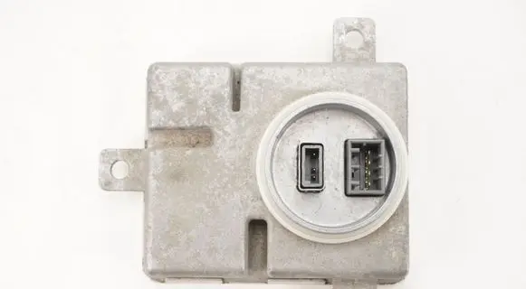 Mercedes-Benz GLK (X204) Xenon control unit/module A2048703226