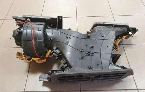 Interior heater climate box assembly