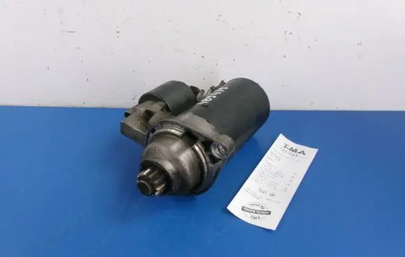 Volkswagen Golf IV Starter motor