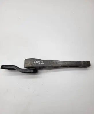 Volkswagen PASSAT B6 Engine mounting bracket 3C0199855J