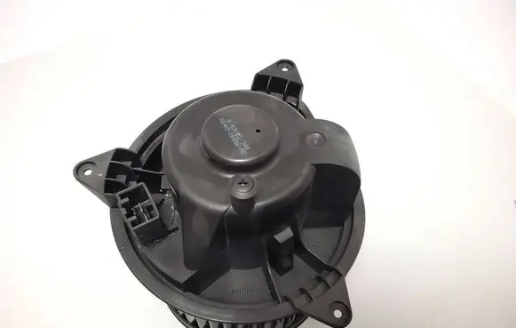 Ford Focus Heater fan/blower XS4H18456AD
