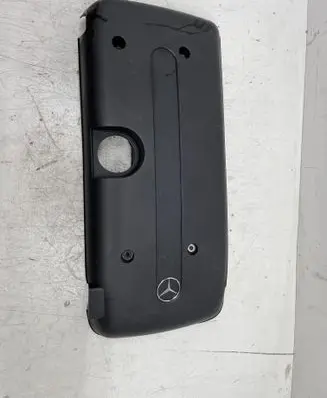 Mercedes-Benz E W211 Engine cover (trim) 6470100067