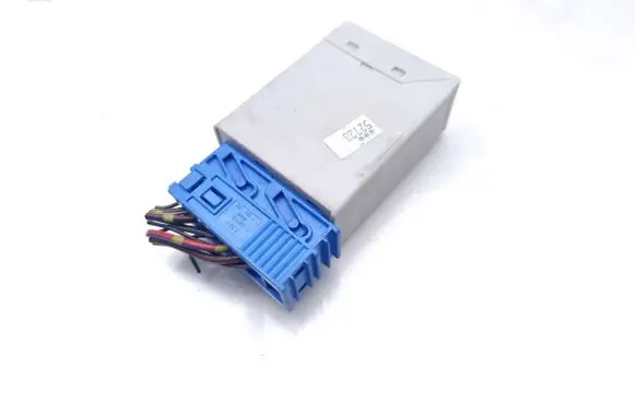 BMW Z3 E36 Window wiper relay 8366381