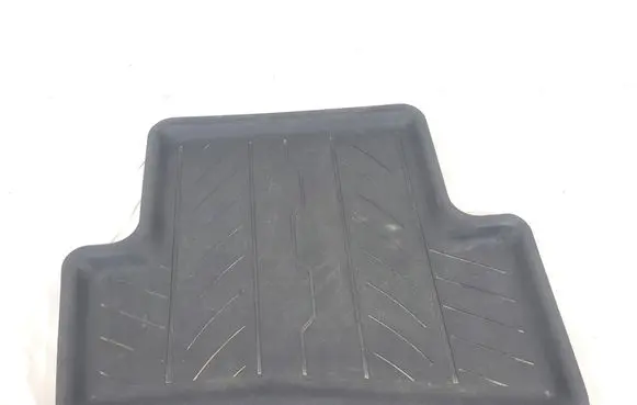 Renault Captur Rear floor mat 8201403696