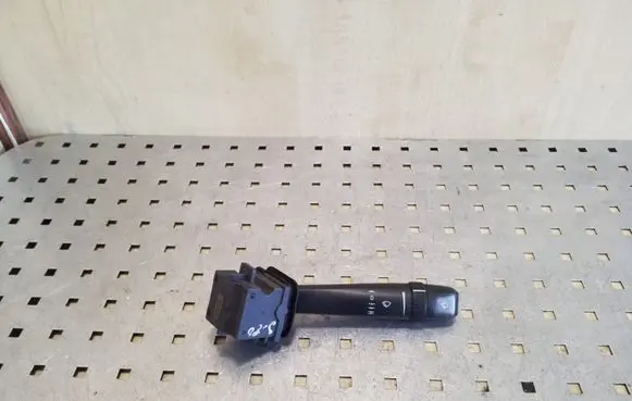 Volvo S80 Wiper control stalk 8691695
