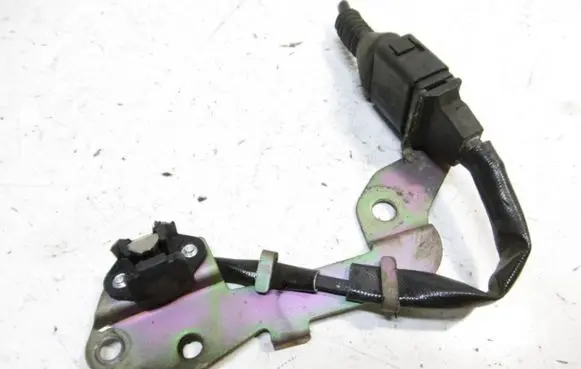 Volkswagen PASSAT B5.5 Crankshaft position sensor