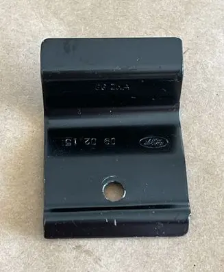 Battery bracket