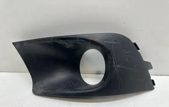 Subaru Legacy Front fog light trim/grill 57731AJ050
