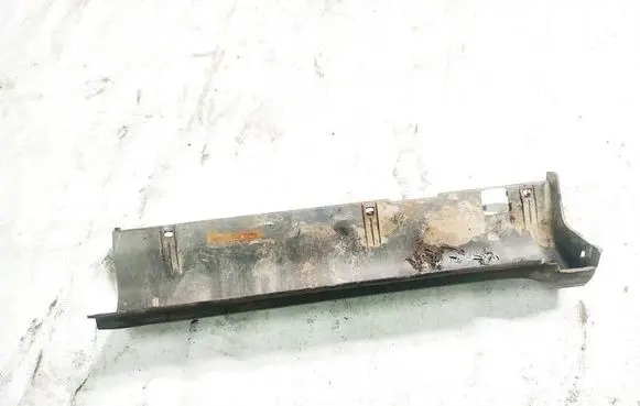 KIA Sorento Side skirt rear trim 