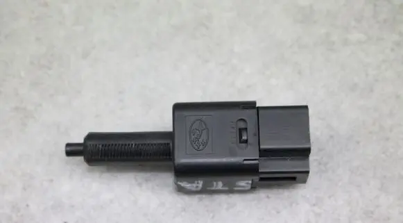 Subaru Impreza III Brake pedal sensor switch