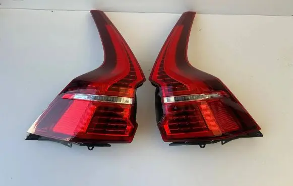 Volvo XC60 Rear/tail lights 32228914 32228915