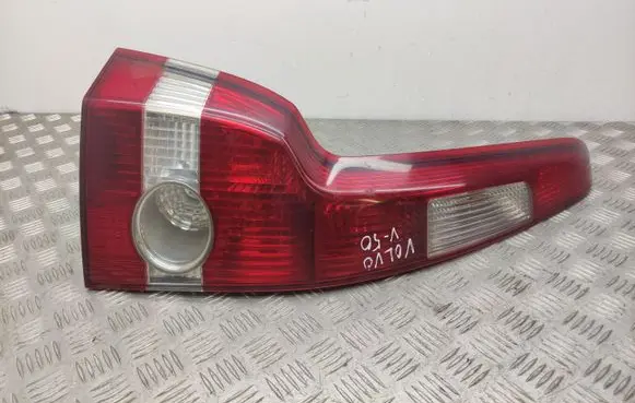 Volvo V50 Rear/tail lights