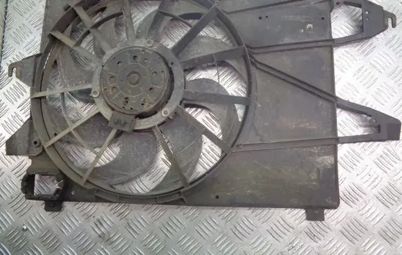 Ford Mondeo MK II Electric radiator cooling fan 95BB8C607