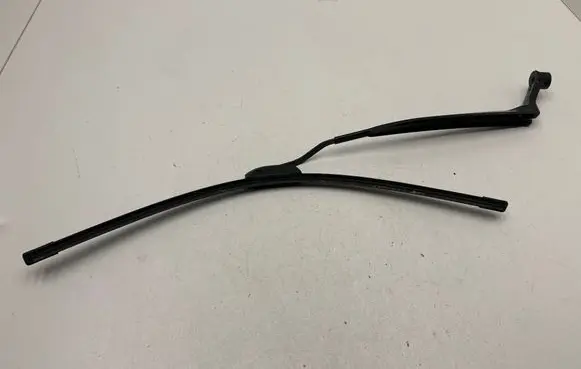 Lexus RX 300 Windshield/front glass wiper blade 