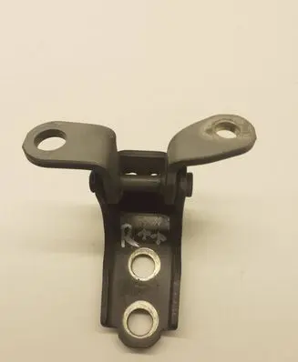 Honda Civic Front door upper hinge