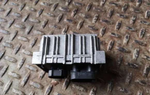 Ford Transit Custom Glow plug pre-heat relay CC1112B533AB B2110017758