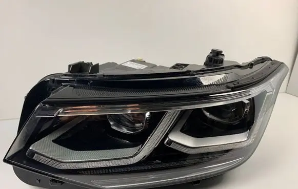 Volkswagen Tiguan Headlight/headlamp 5NB941081G