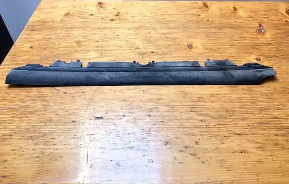 Volkswagen Touran I Intercooler air guide/duct channel 1T0121341D