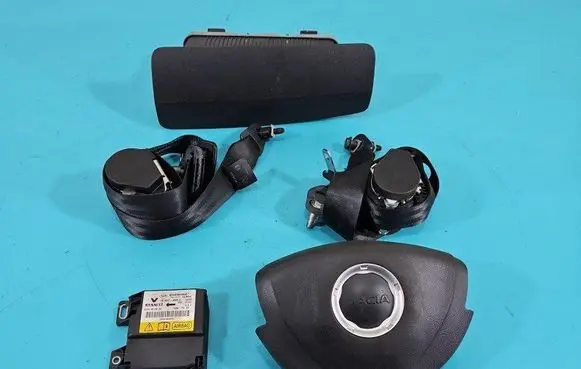 Dacia Sandero Airbag set IMPRK1502177