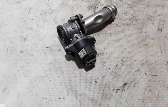 Mercedes-Benz CLA C117 X117 W117 EGR valve A6511400560