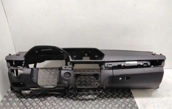 Mercedes-Benz E W212 Dashboard A2126802387 A2126802491