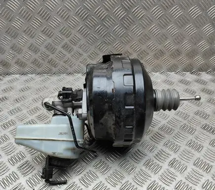 Skoda Yeti (5L) Brake booster 1K2614105BL 1K2611301C