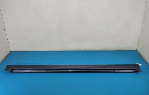 Toyota Verso Foot area side trim 758500F010 IMPRK1594156