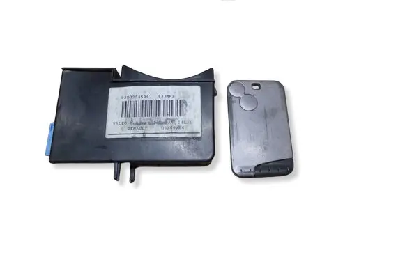 Renault Laguna II Ignition key card reader 8200224594