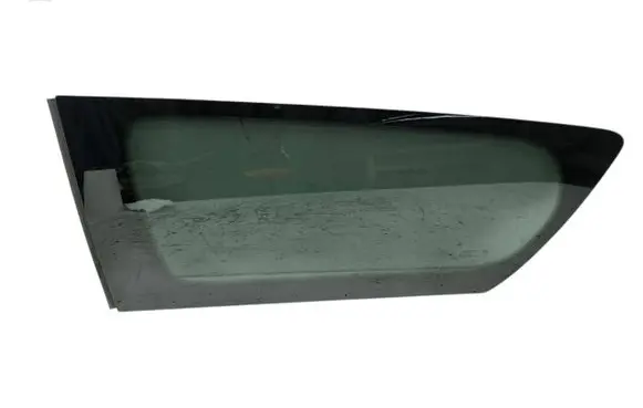 Chrysler Pacifica Rear side window P68238495AC 68238495AC