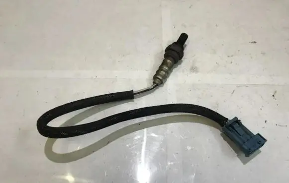 Peugeot 308 Lambda probe sensor v7548961