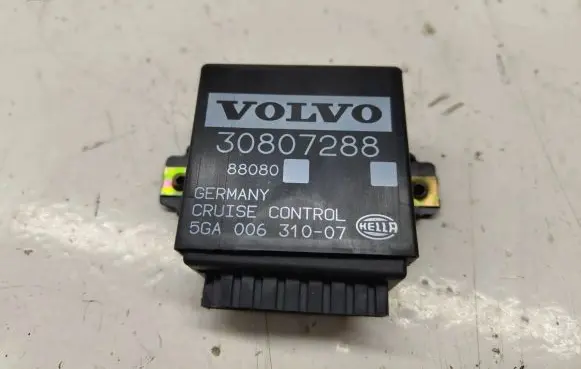 Volvo S40, V40 Cruise control unit/module 30807288 88080 5GA00631007