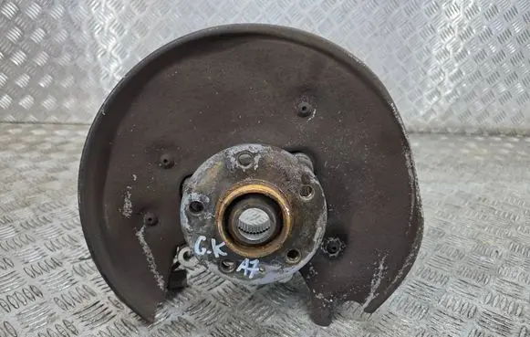 Audi A7 S7 4G Rear wheel hub 8R0505435C