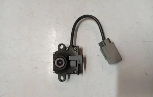 Windshield/windscreen camera