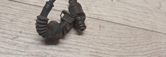Audi A6 S6 C5 4B Fuel injector 078133551ac