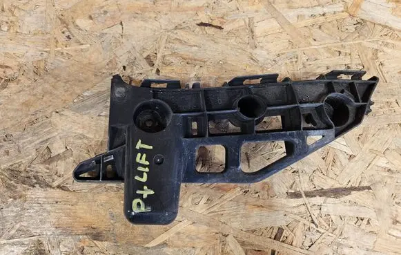 Toyota Prius+ (ZVW40) Front bumper mounting bracket 5211647030