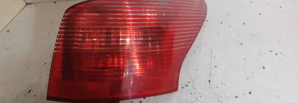 Peugeot 407 Rear/tail lights 03035