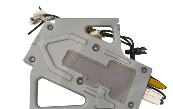 Tesla Model S Aerial antenna amplifier 114371100B A041805900000