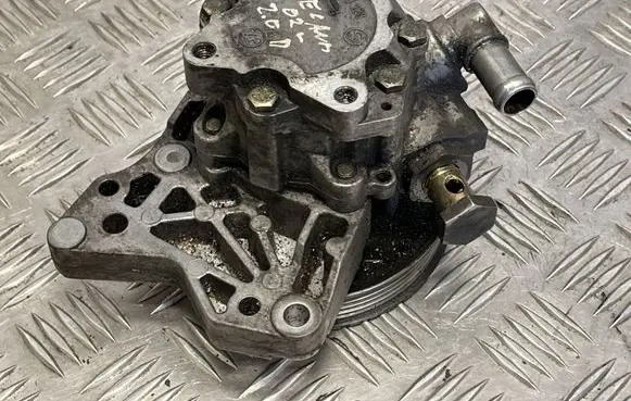 Land Rover Freelander Power steering pump 91128