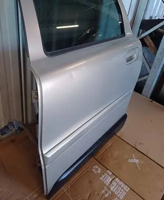 Volvo XC70 Rear door 