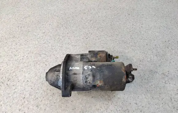 Audi A4 S4 B5 8D Starter motor 053911023B