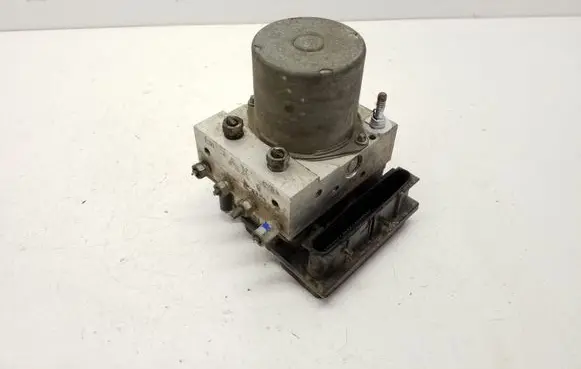 Toyota Avensis T270 ABS Pump 0265951567
