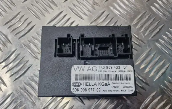 Volkswagen Golf V Comfort/convenience module 1K0959433BT