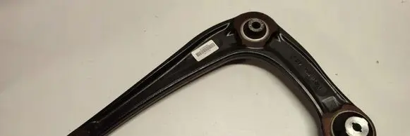 Opel Vivaro Front control arm 9816863680