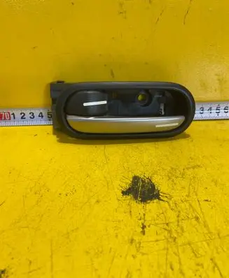 Rear door interior handle
