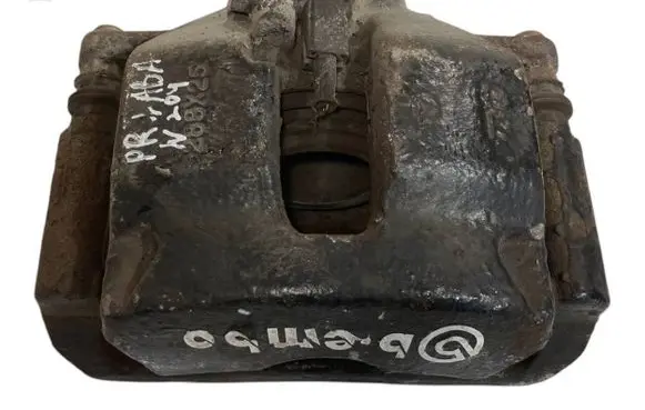 Mercedes-Benz C W204 Front brake caliper
