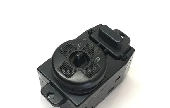 KIA Carnival Wing mirror switch 621W04210