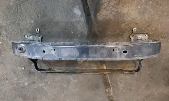 Volvo V50 Front bumper cross member