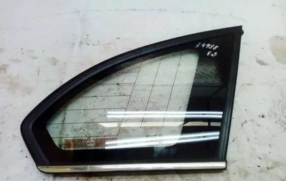 Chevrolet Captiva Rear side window