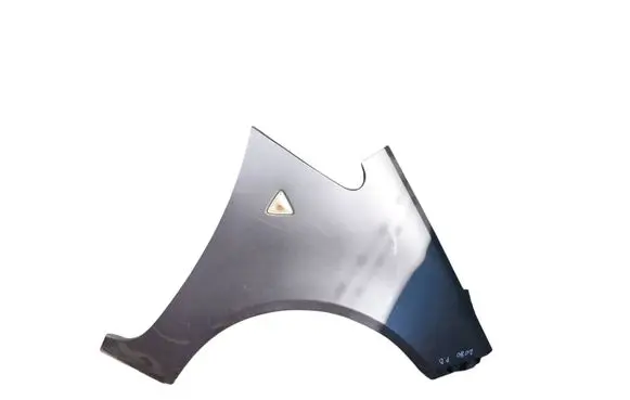 Mitsubishi Colt Fender