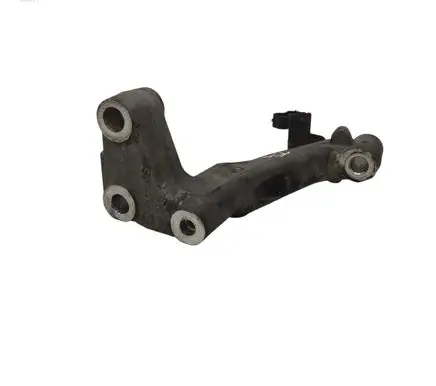 Peugeot 308 Steering rack mounting bracket S044B